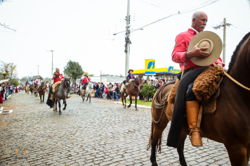 Foto - Desfile Cívico Farroupilha 2025
