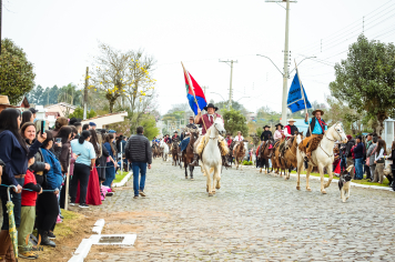 Foto - Desfile Cívico Farroupilha 2025