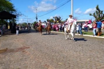 Foto - Desfile Outubro Rosa