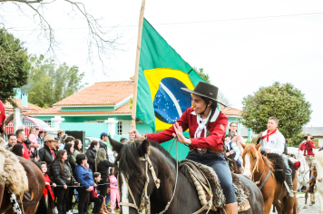 Foto - Desfile Cívico Farroupilha 2025