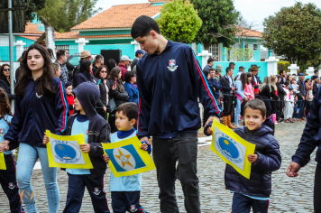 Foto - Desfile Cívico Farroupilha 2025