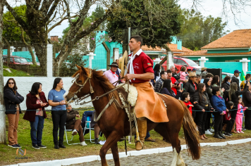 Foto - Desfile Cívico Farroupilha 2025