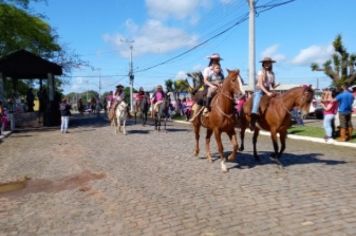 Foto - Desfile Outubro Rosa