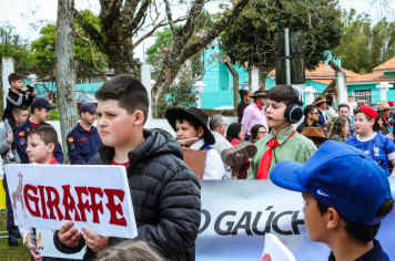 Foto - Desfile Cívico Farroupilha 2025