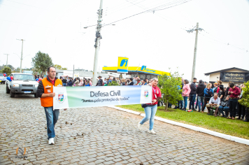 Foto - Desfile Cívico Farroupilha 2025