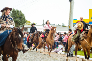 Foto - Desfile Cívico Farroupilha 2025