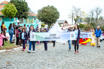Foto - Desfile Cívico Farroupilha 2025