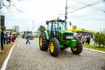 Foto - Desfile Cívico Farroupilha 2025