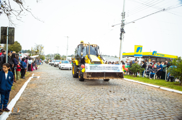 Foto - Desfile Cívico Farroupilha 2025