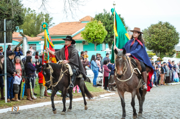 Foto - Desfile Cívico Farroupilha 2025