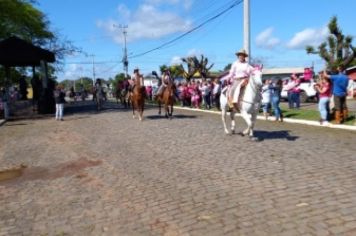 Foto - Desfile Outubro Rosa