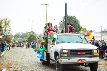 Foto - Desfile Cívico Farroupilha 2025