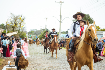 Foto - Desfile Cívico Farroupilha 2025