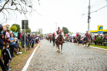 Foto - Desfile Cívico Farroupilha 2025