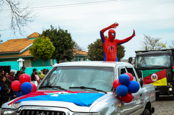 Foto - Desfile Cívico Farroupilha 2025