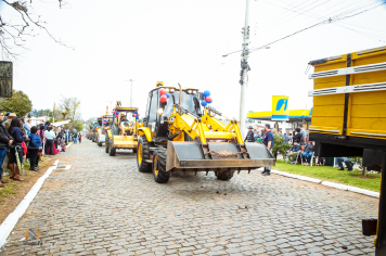 Foto - Desfile Cívico Farroupilha 2025