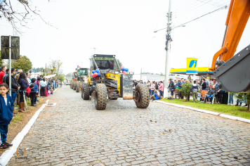 Foto - Desfile Cívico Farroupilha 2025