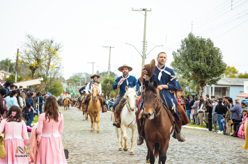 Foto - Desfile Cívico Farroupilha 2025