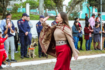 Foto - Desfile Cívico Farroupilha 2025