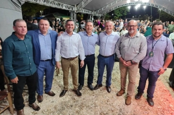 Prefeito prestigia os 30 anos de emancipação de Dilermando de Aguiar