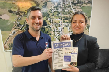 Prefeito recebe representante do Projeto Amigo Cão para tratar de ações voltadas à causa animal 