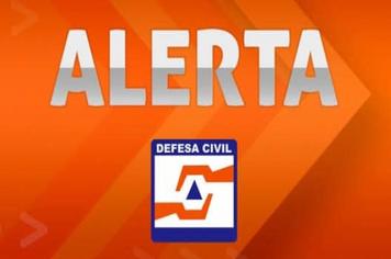 Defesa Civil atualiza alerta para até às 10h deste sábado.