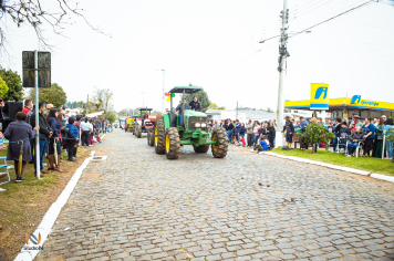 Foto - Desfile Cívico Farroupilha 2025