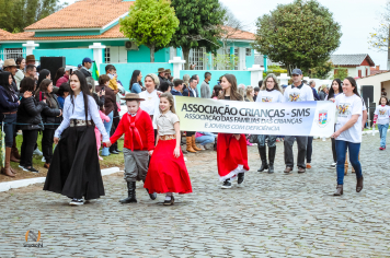 Foto - Desfile Cívico Farroupilha 2025