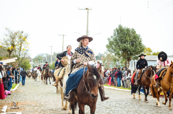 Foto - Desfile Cívico Farroupilha 2025