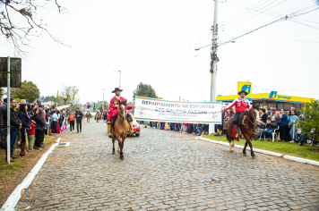 Foto - Desfile Cívico Farroupilha 2025