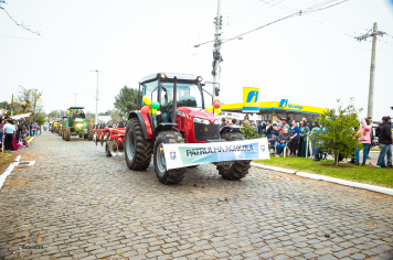 Foto - Desfile Cívico Farroupilha 2025