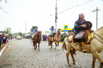 Foto - Desfile Cívico Farroupilha 2025