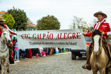 Foto - Desfile Cívico Farroupilha 2025