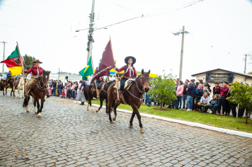 Foto - Desfile Cívico Farroupilha 2025