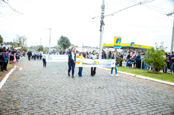 Foto - Desfile Cívico Farroupilha 2025