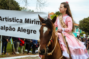 Foto - Desfile Cívico Farroupilha 2025