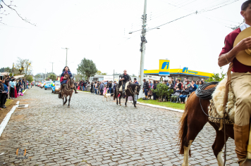 Foto - Desfile Cívico Farroupilha 2025