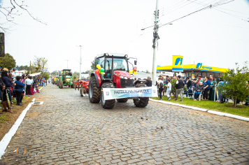 Foto - Desfile Cívico Farroupilha 2025