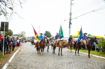 Foto - Desfile Cívico Farroupilha 2025